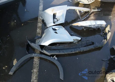 2019 Toyota Highlander Le Plus из США, поврежденный, VIN 5TDZZRFH0KS307053